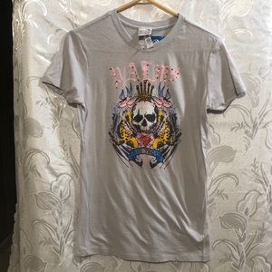 PALMS GRAY SKULL T-SHIRT. NWT